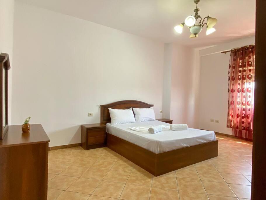 Roel Apartments Shkodra Center Bagian luar foto