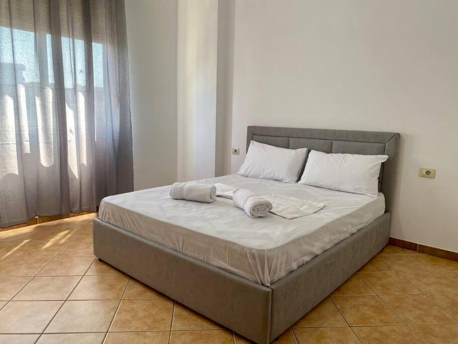 Roel Apartments Shkodra Center Bagian luar foto